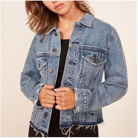 Reformation Jackets & Blazers - Reformation Denim Raw Hem Jean Jacket Badlands Wash M
